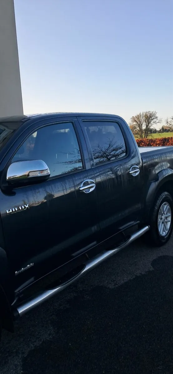 Toyota Hilux 2016 - Image 4