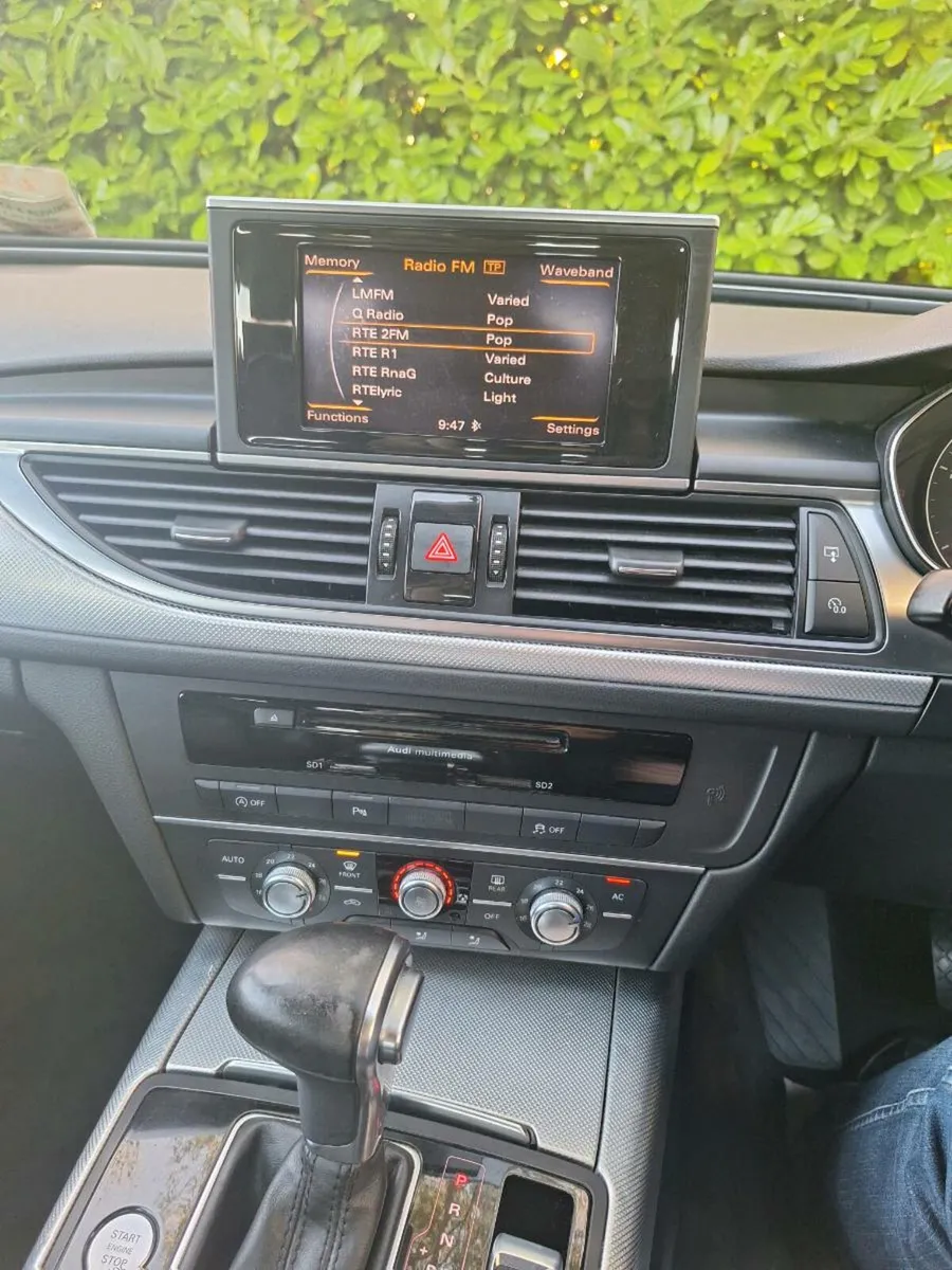 Audi A6 saloon - Image 3