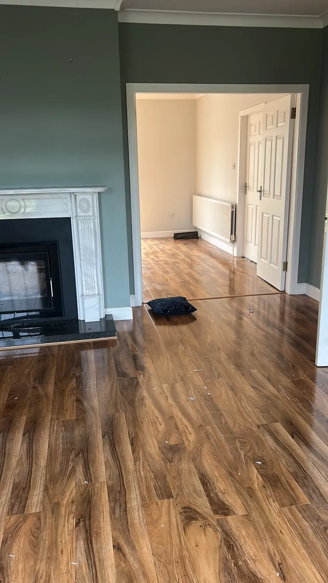 Laminate flooring - Image 1