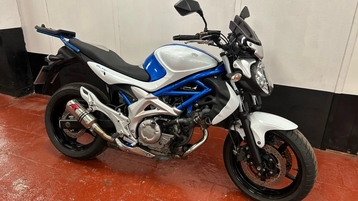 Suzuki SV650 Gladius - Image 2