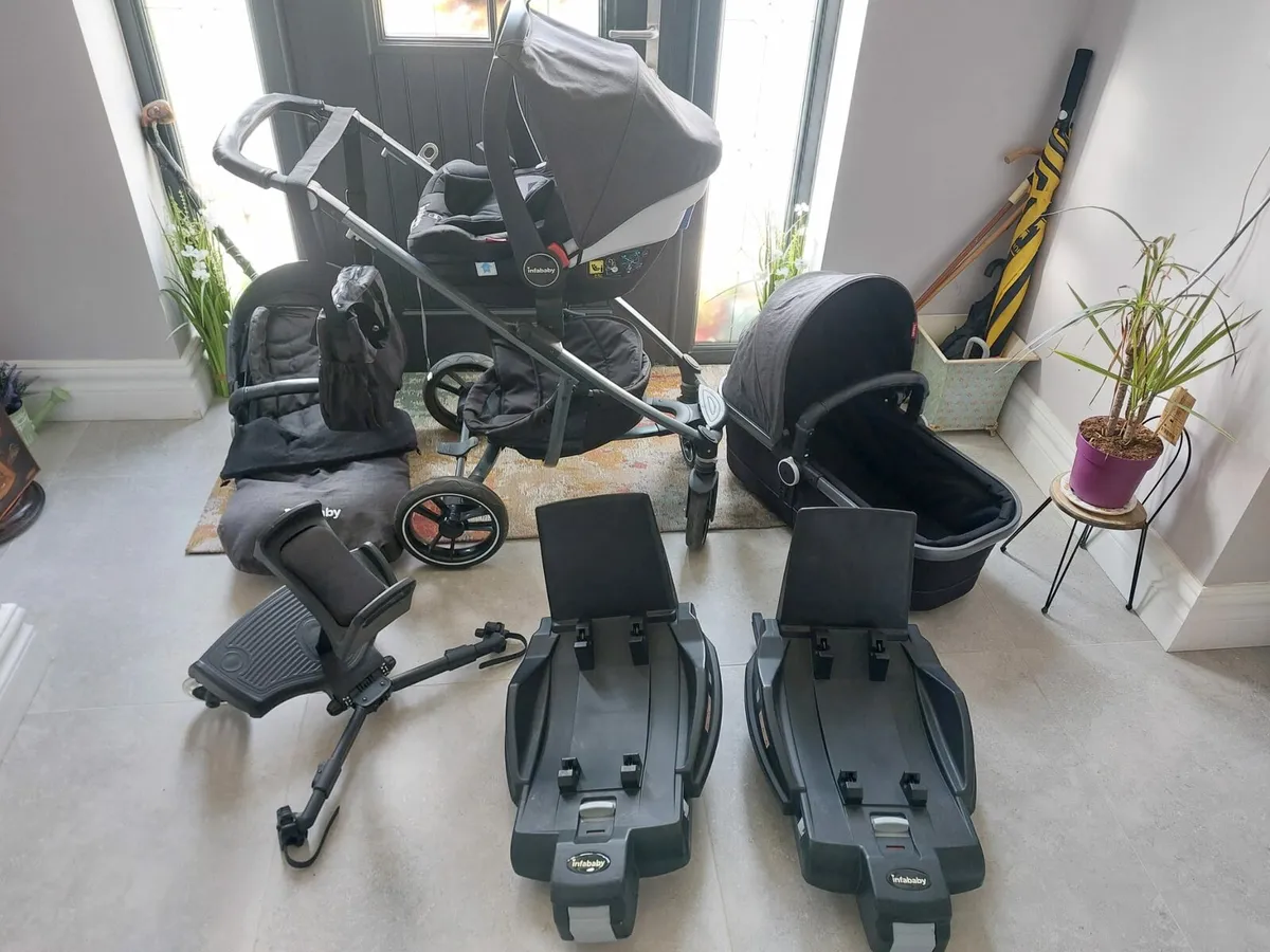 Infababy travel set with 2 isofix bases - Image 1