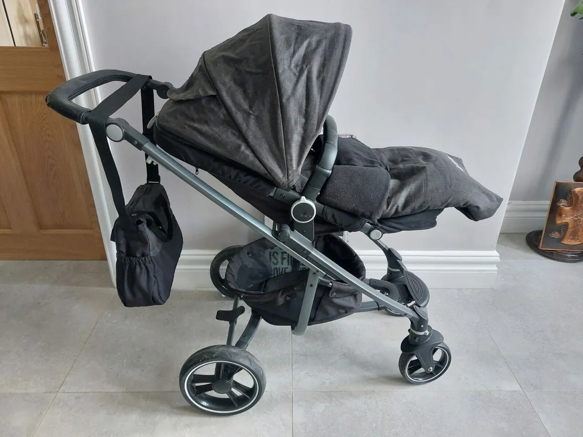 Infababy travel set with 2 isofix bases - Image 4