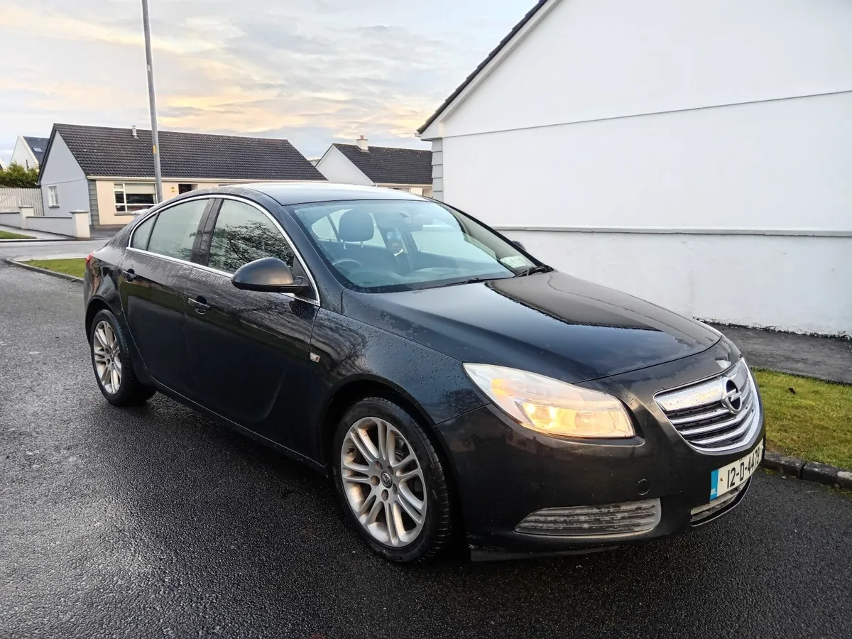 Opel Insignia 2012 - Image 1
