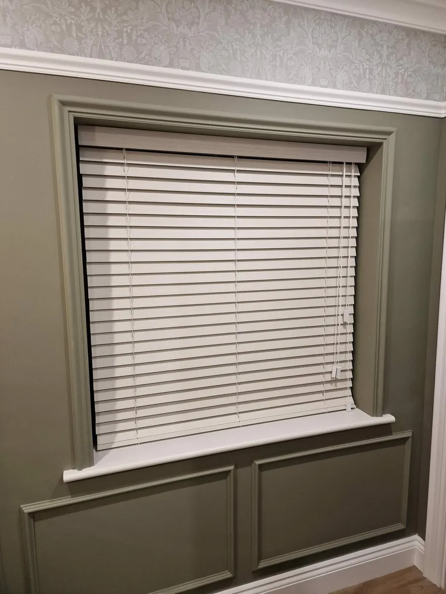 venetian blinds - Image 1