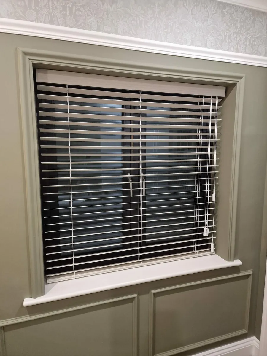 venetian blinds - Image 2