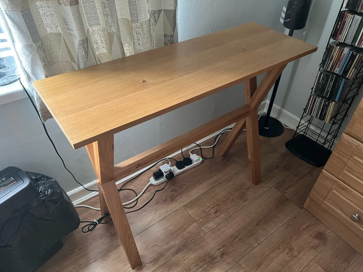 Brand new. Table for sale.