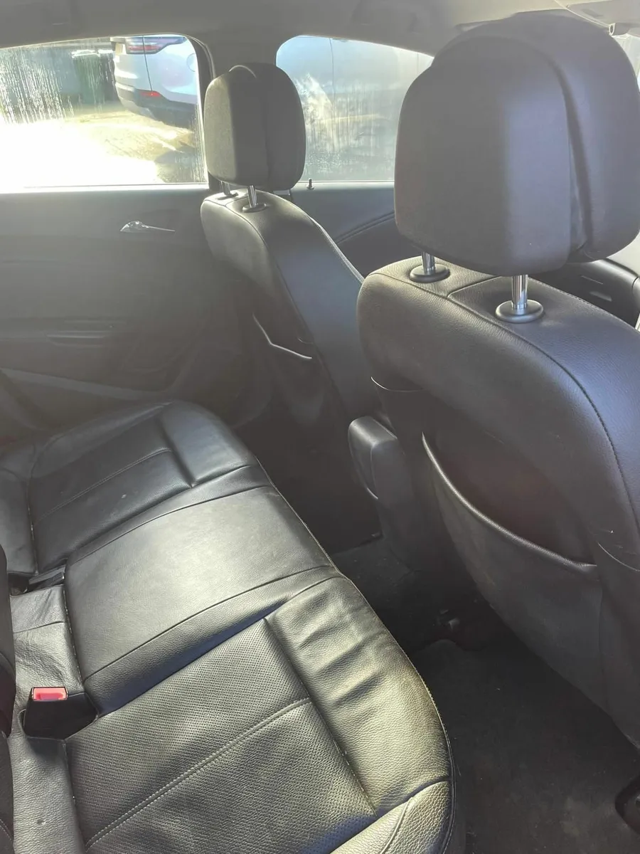 Vauxhall Astra 2013 - Image 3