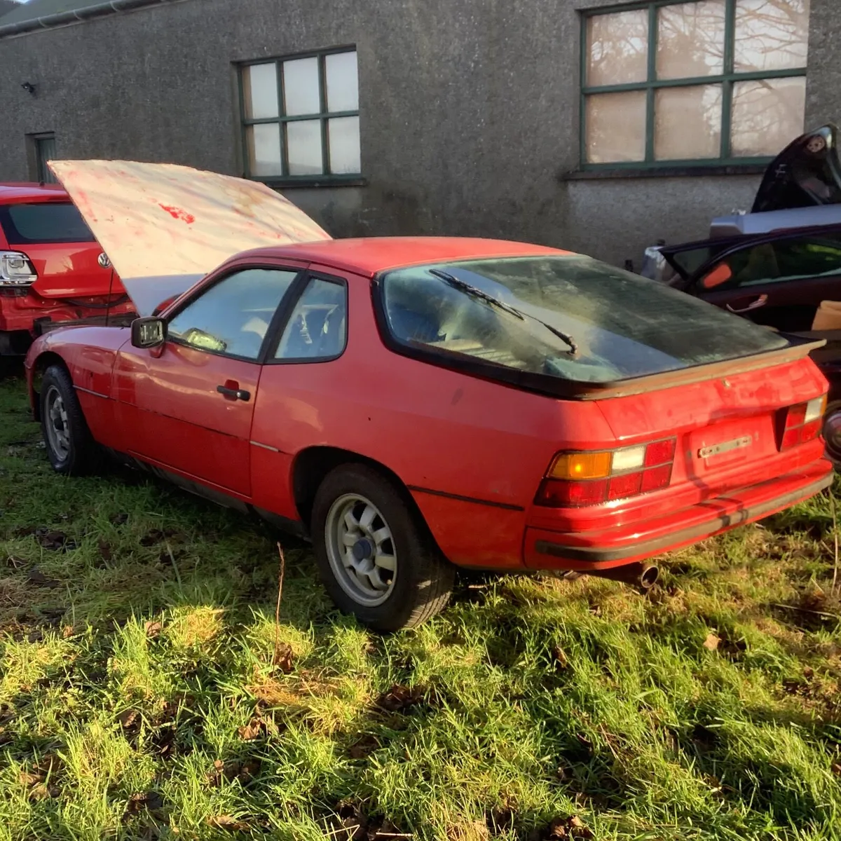 Porsche 924 automatic  1985 parts or repair - Image 1