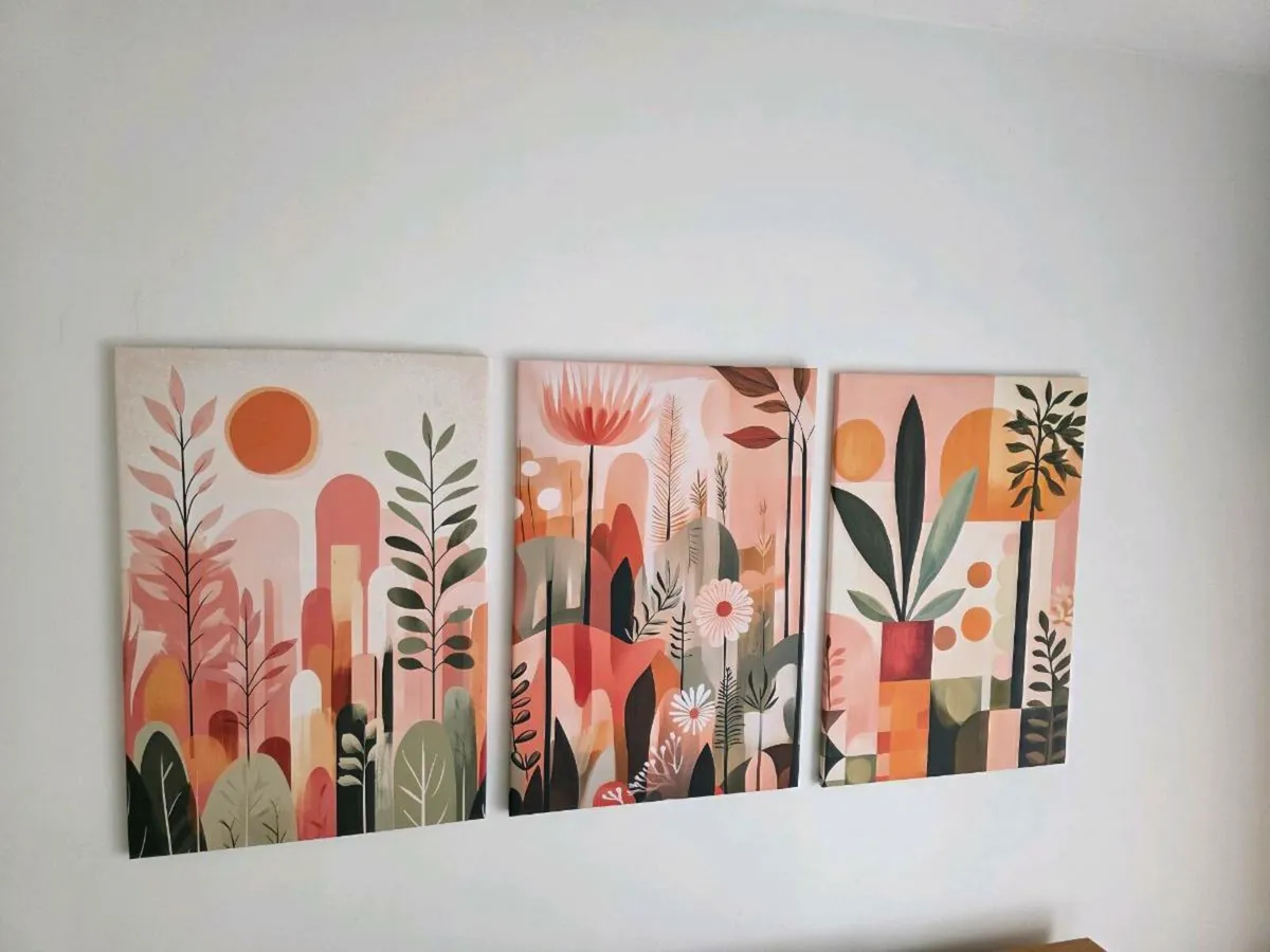 3 canvas 46cm x 67 cm each - Image 2