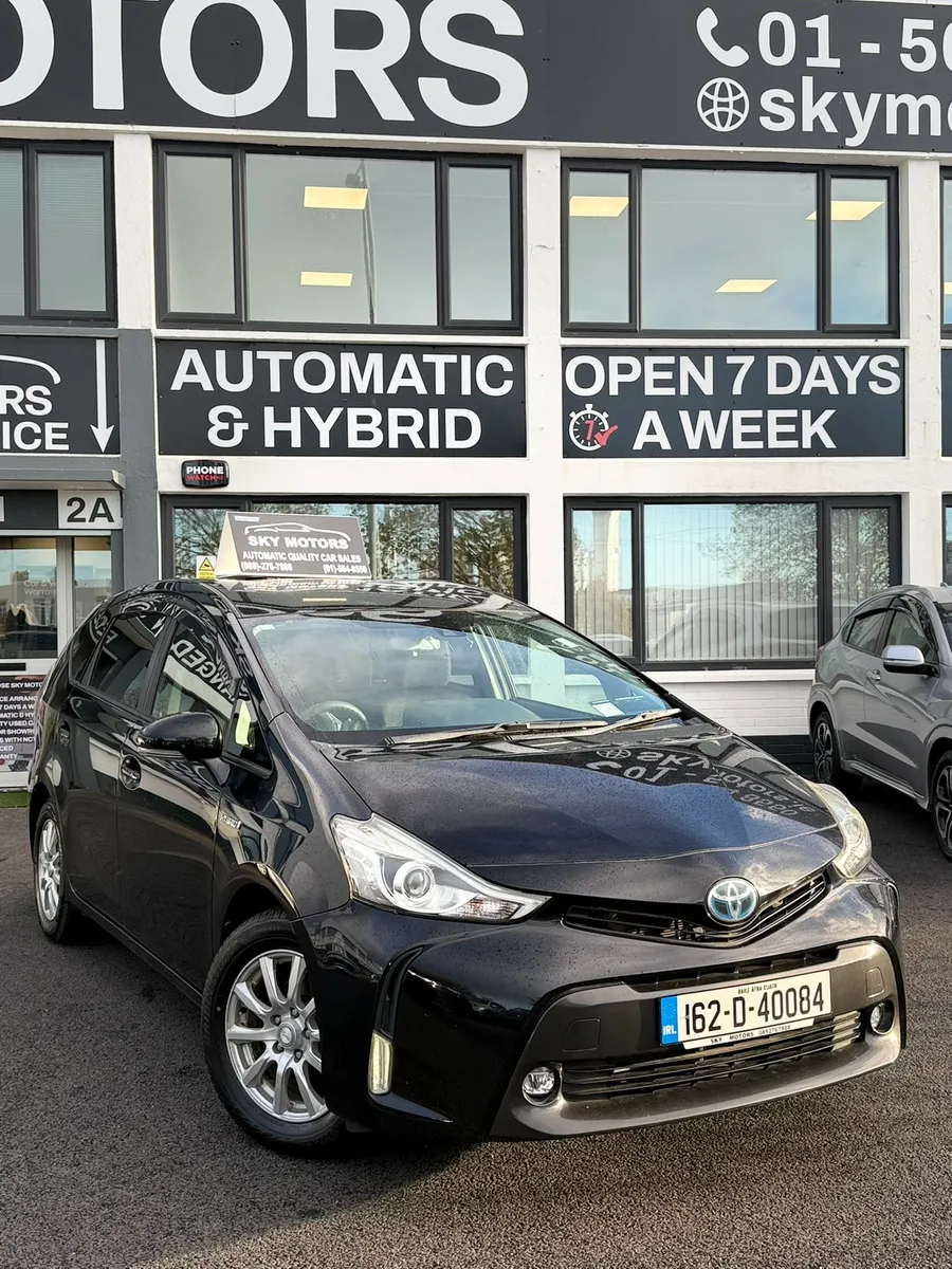 2016 Toyota Prius Plus/alpha1.8 Hybrid auto 7Seate - Image 3