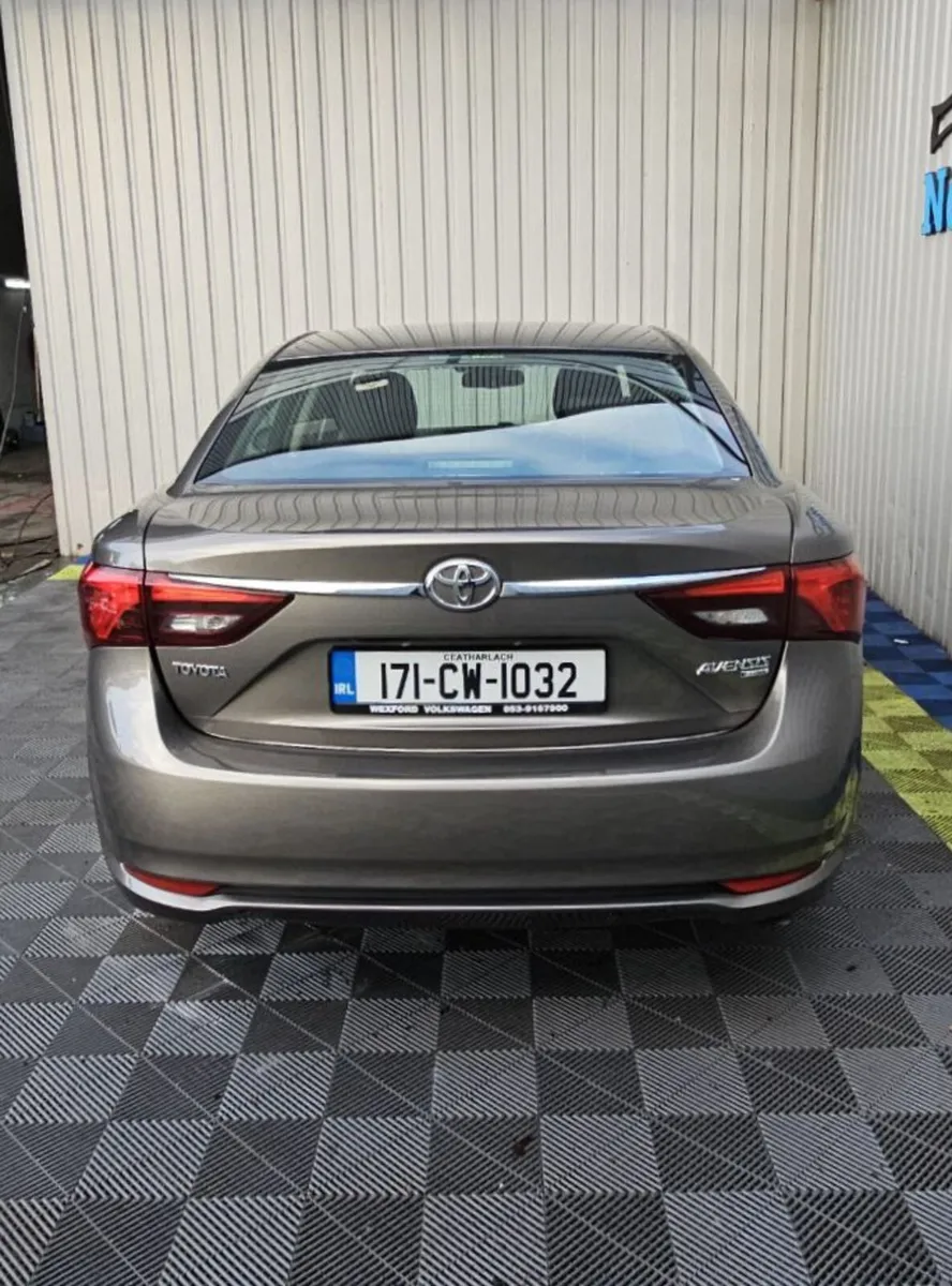 2017 Toyota Avensis 1.6 D Luna - Image 4