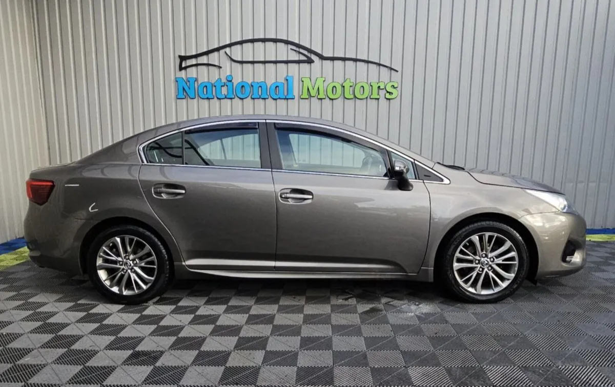 2017 Toyota Avensis 1.6 D Luna - Image 2