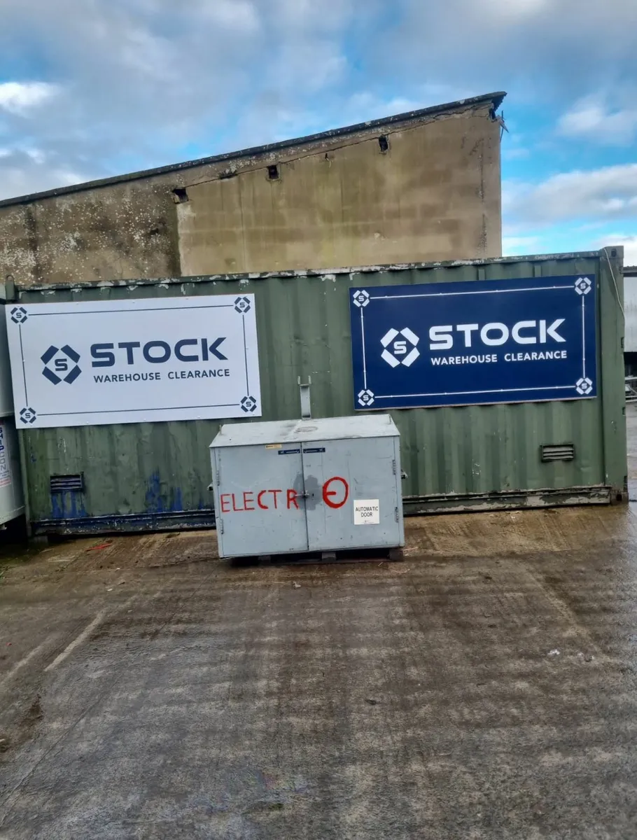 Secure steel cabnits - Image 1