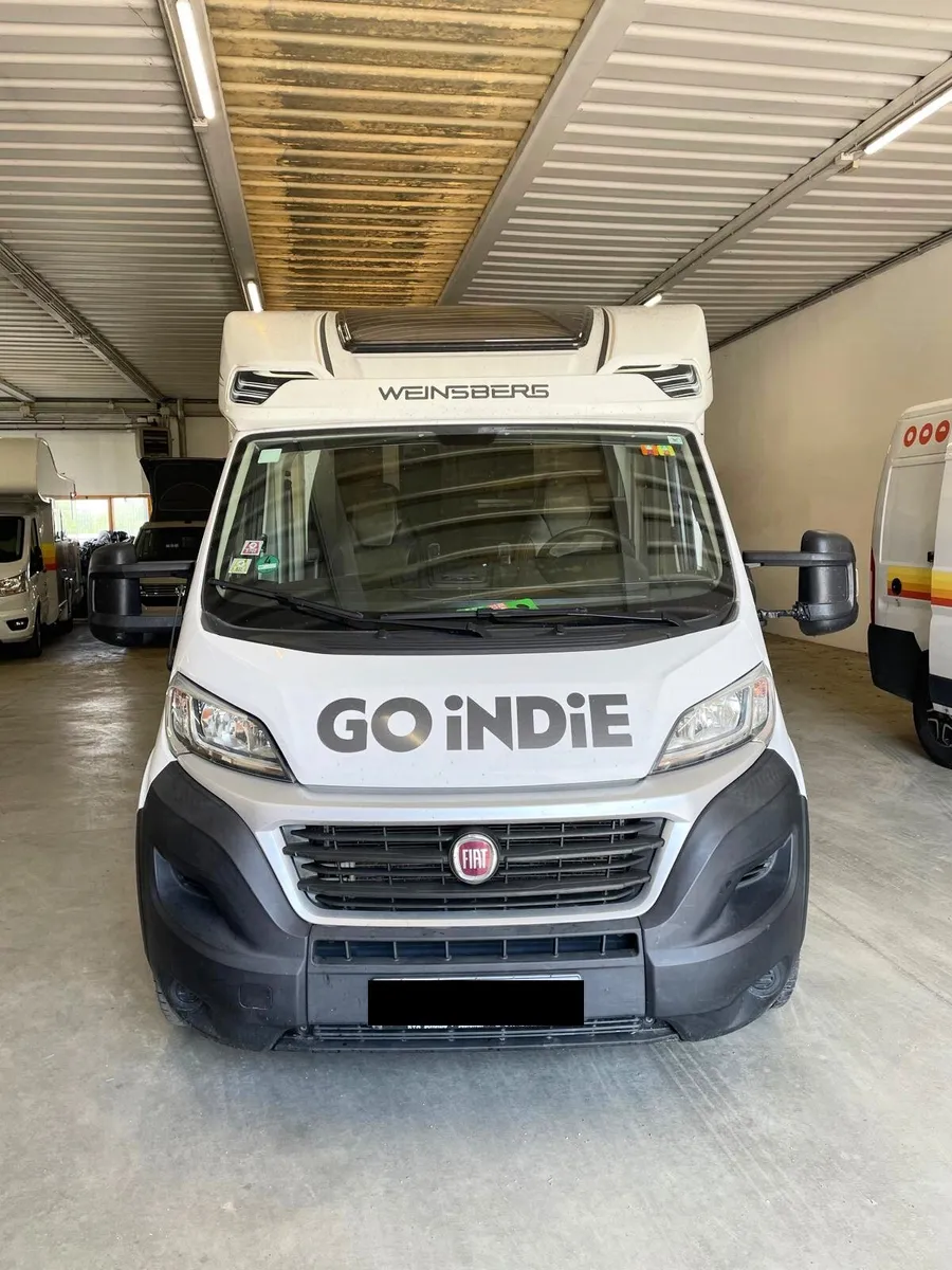 Fiat Ducato Carasuite 650 MF | Semi-Integrated - Image 1