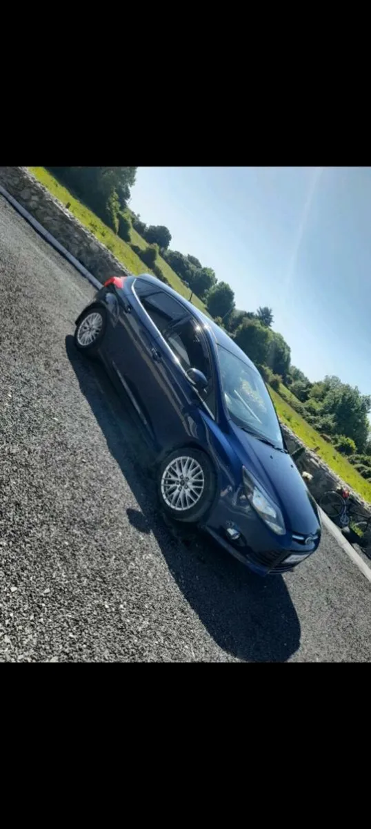FORD FOCUS 1.6 TDCI ZETEC - Image 1