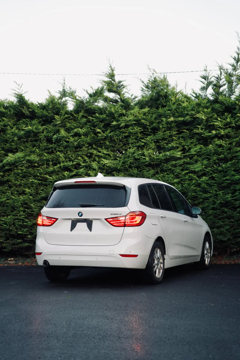 🌟 BMW 218d 2016 With Seven Seater🌟 - Image 4