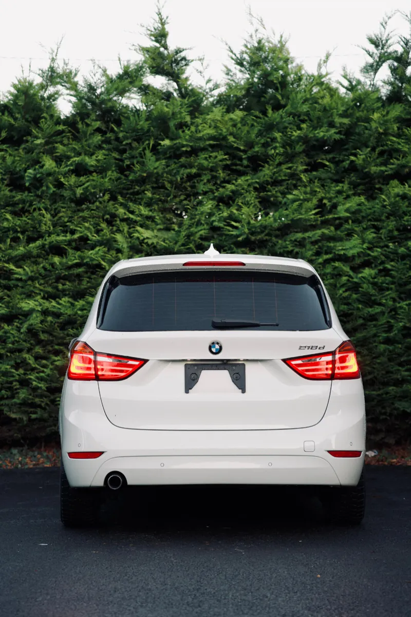🌟 BMW 218d 2016 With Seven Seater🌟 - Image 3