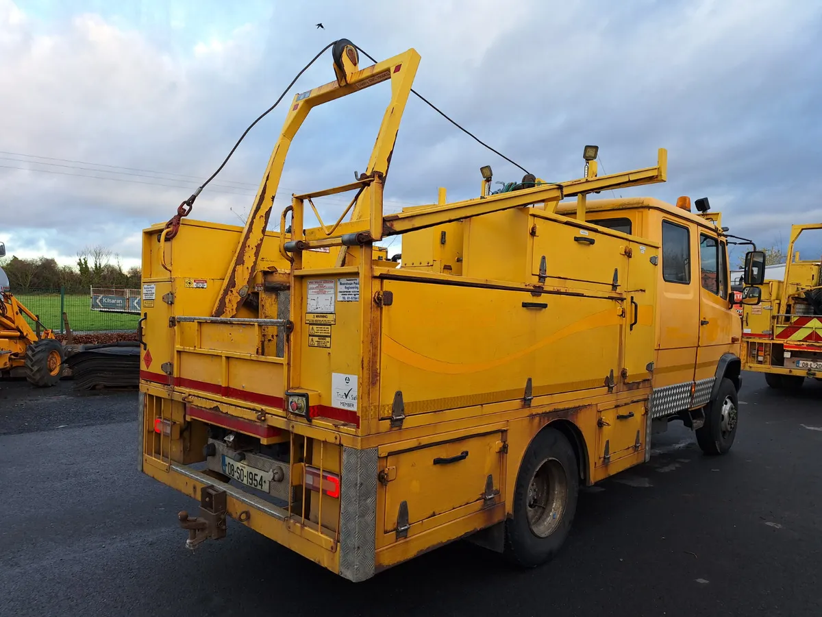 2008 Mercedes benz Vario Truck For Auction - Image 4