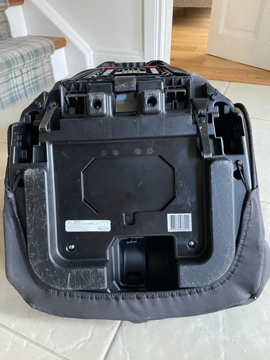 Graco Childs Car Seat - Image 4