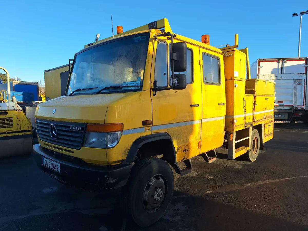 2006 Mercedes benz Vario Truck For Auction - Image 1