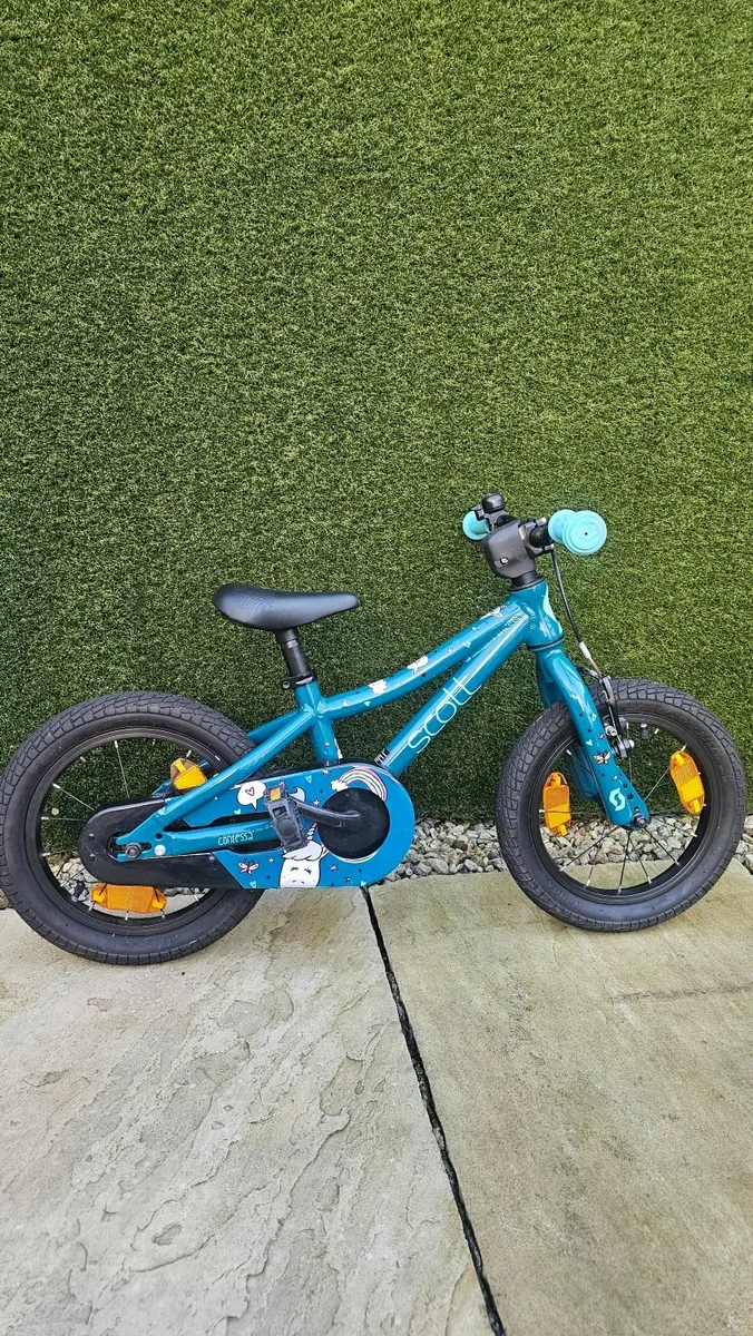 Kids scott 14 inch bike - Image 1