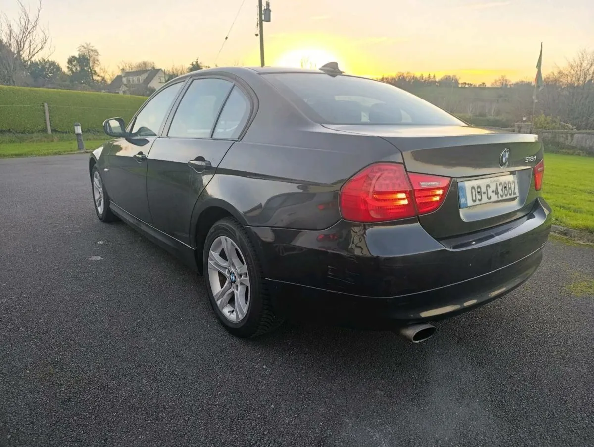 BMW 3 series - Image 4