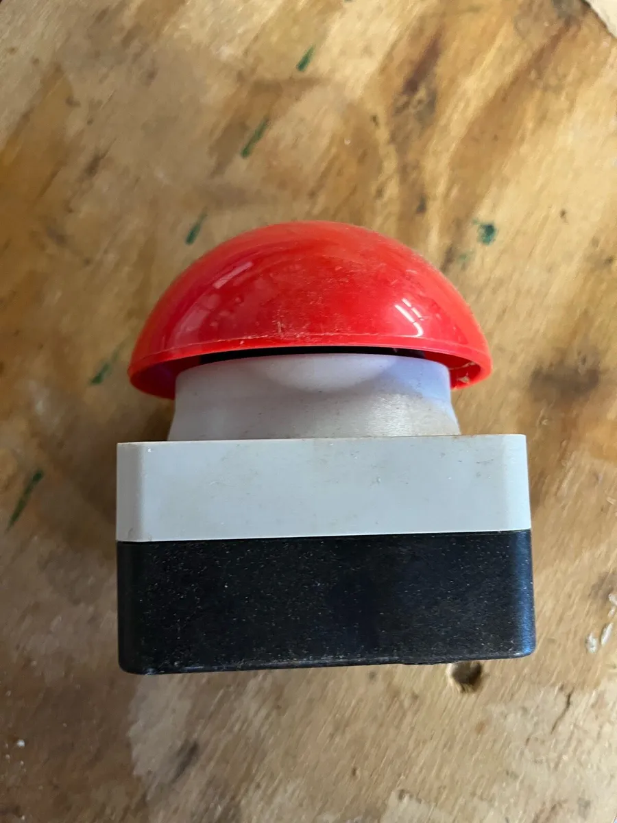 Emergency stop button - Image 3