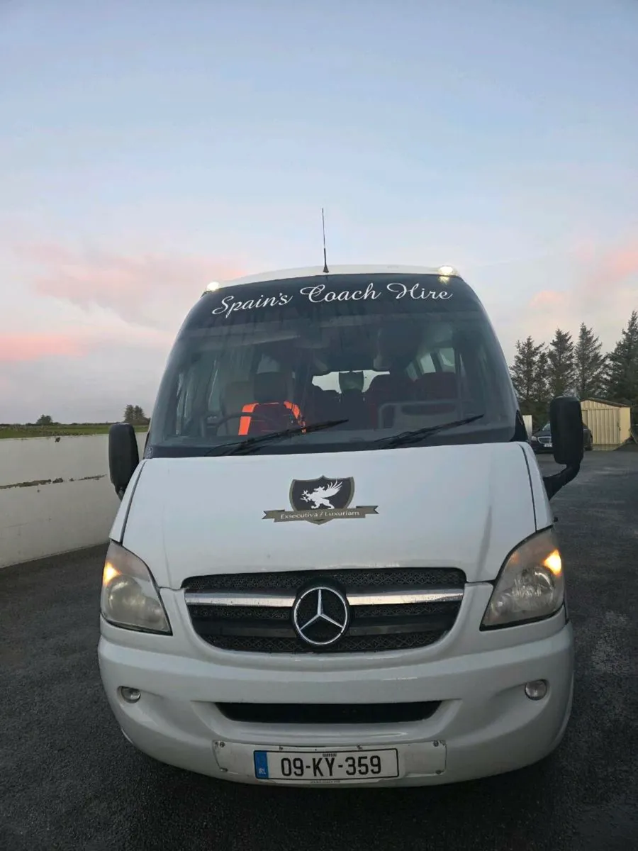 Mercedes vario unvi 33 seater - Image 2