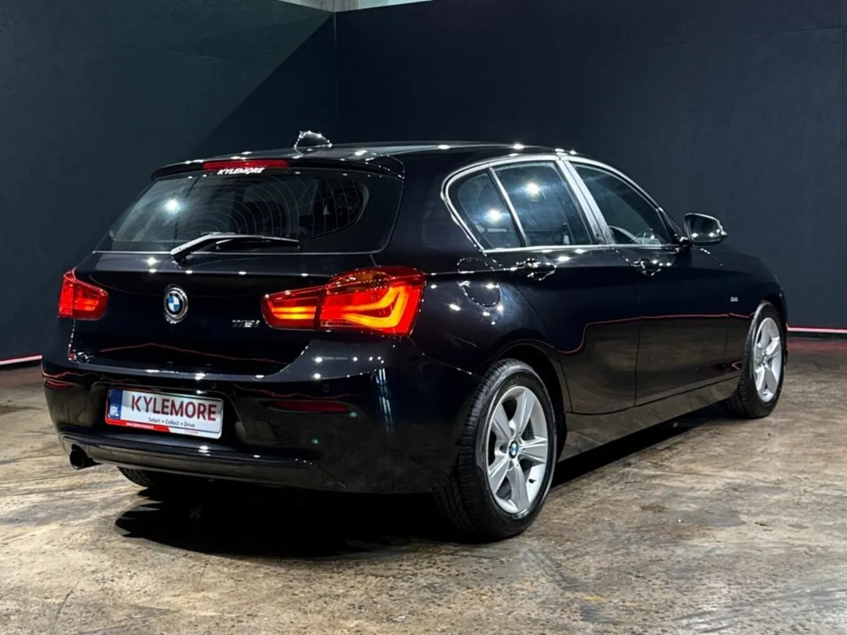 BMW 1-Series 118I SPORT - FACTORY ALLOYS - REVERSE - Image 4