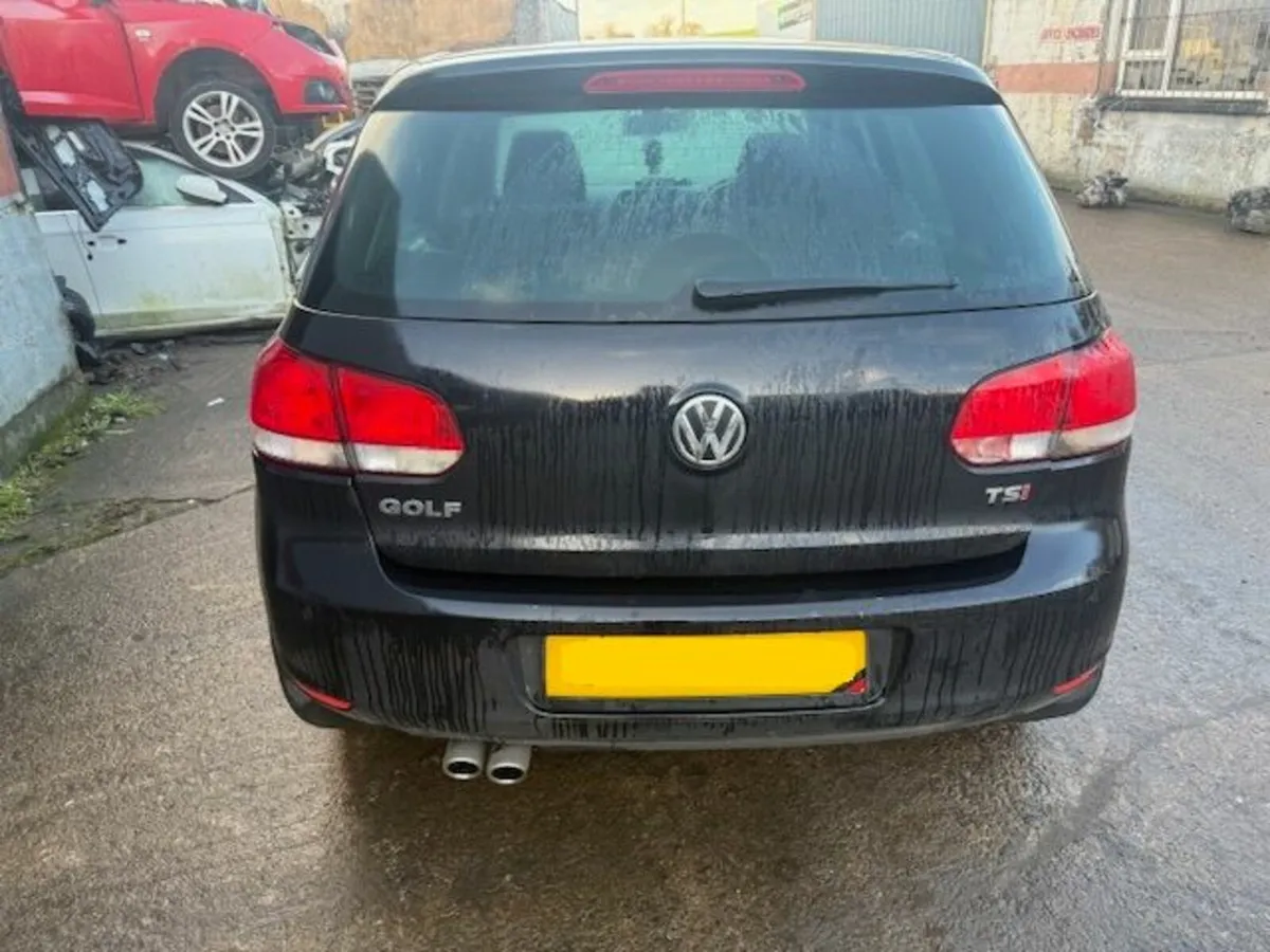2009 VOLKSWAGEN GOLF 1.4L-P - Image 2