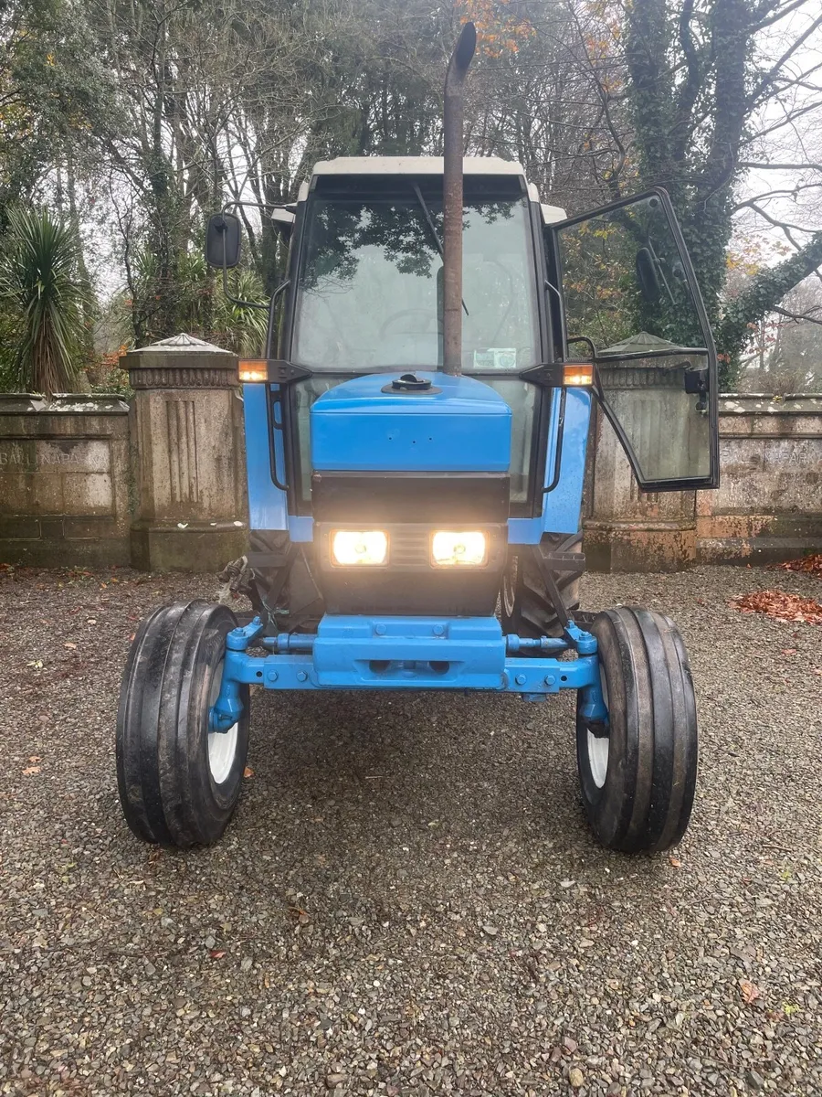 Ford tractor - Image 1