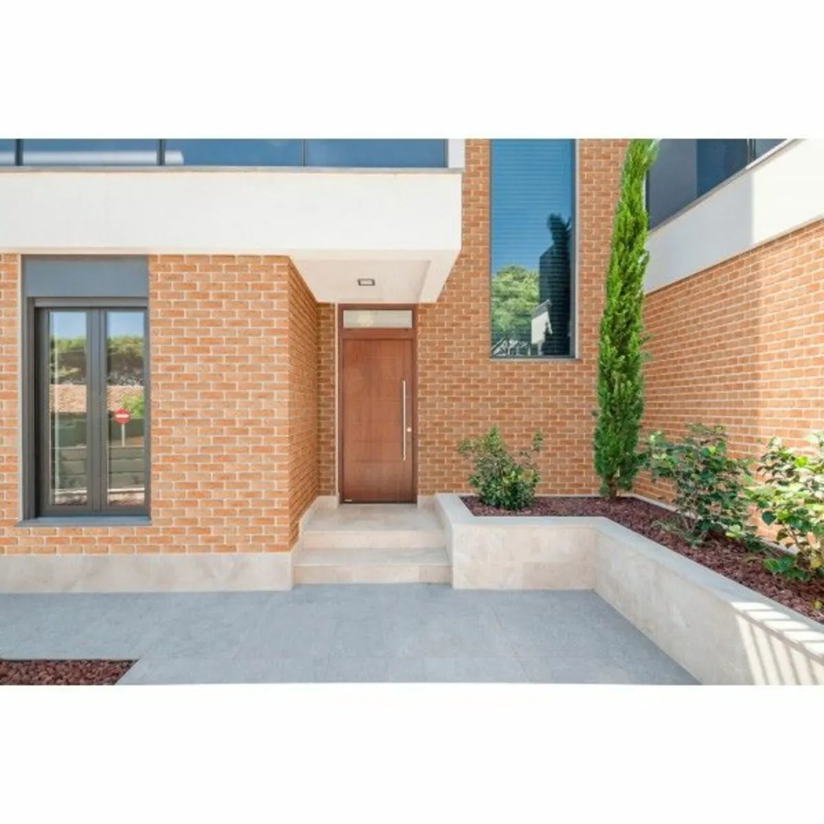 Country 615– Internal & External Brick - Image 1