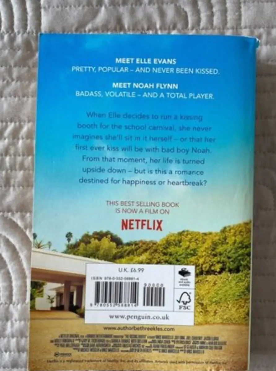 Book - Beth Reekles - The Kissing Booth - Image 2