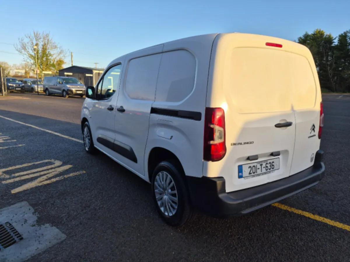 Citroen Berlingo K9 LX 1.5 Bluehdi 75 650KG M 3 - Image 4