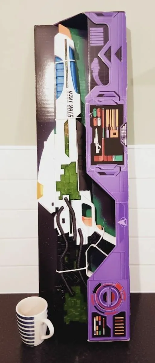 35th anniversary Star Trek Blaster rifle (NEW) - Image 1