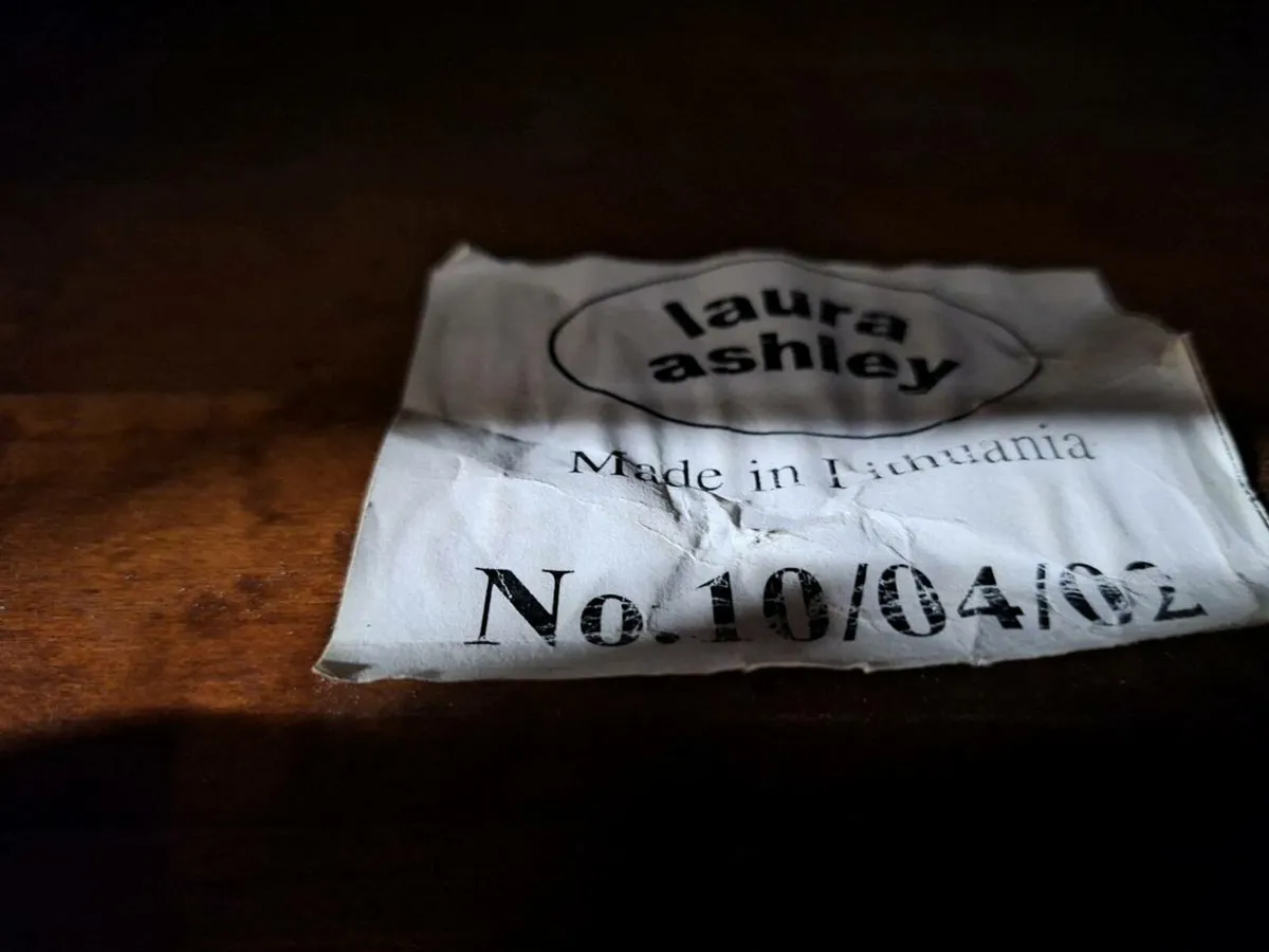 Laura Ashley Locker (DELIVERY) - Image 3