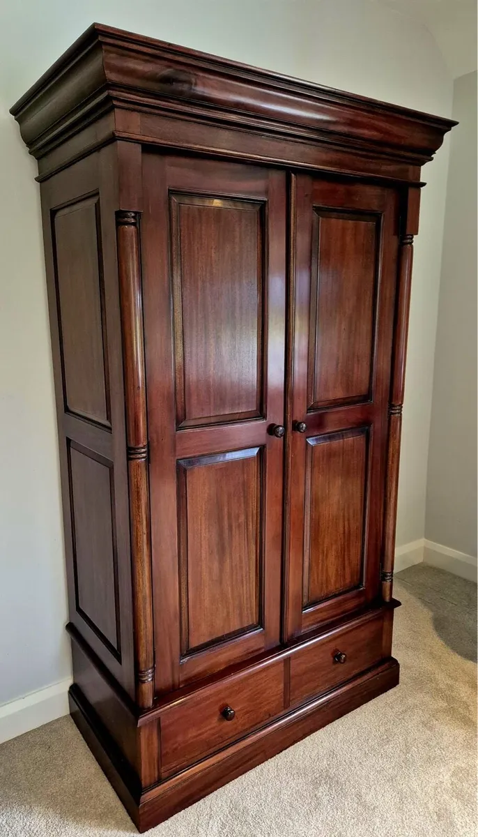 Classic Mahogany - Image 2