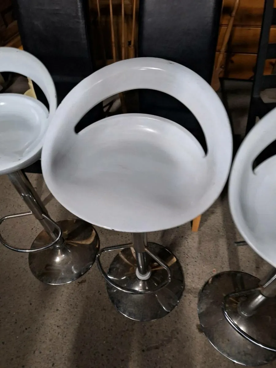 Three stools IN USED condition (DELIVERY) - Image 3