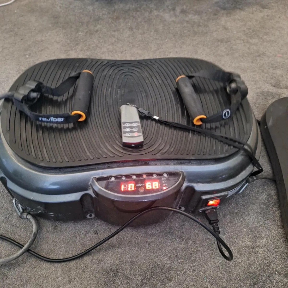 Reviber Exercise Machine - Image 4