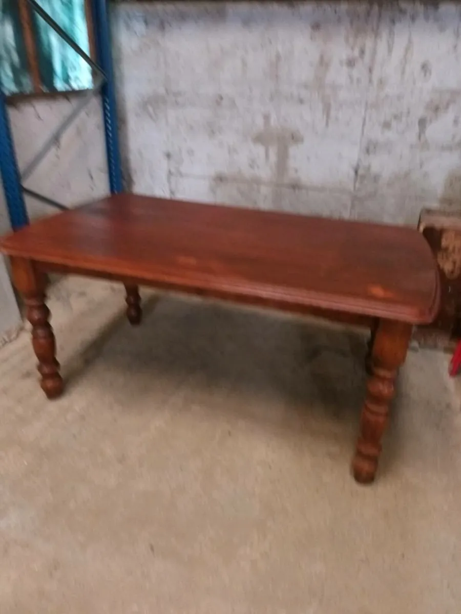 Kitchen Table - Image 1