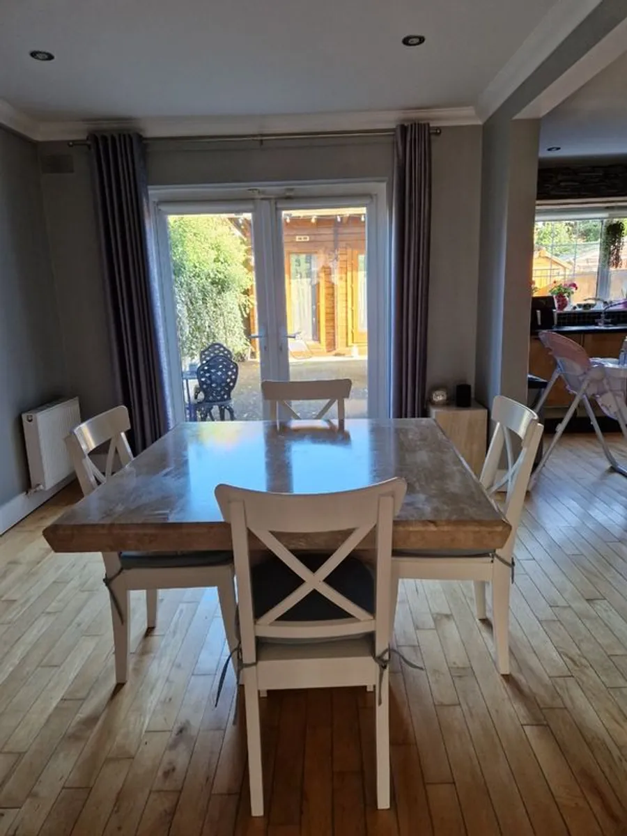 Dining room table - Image 3