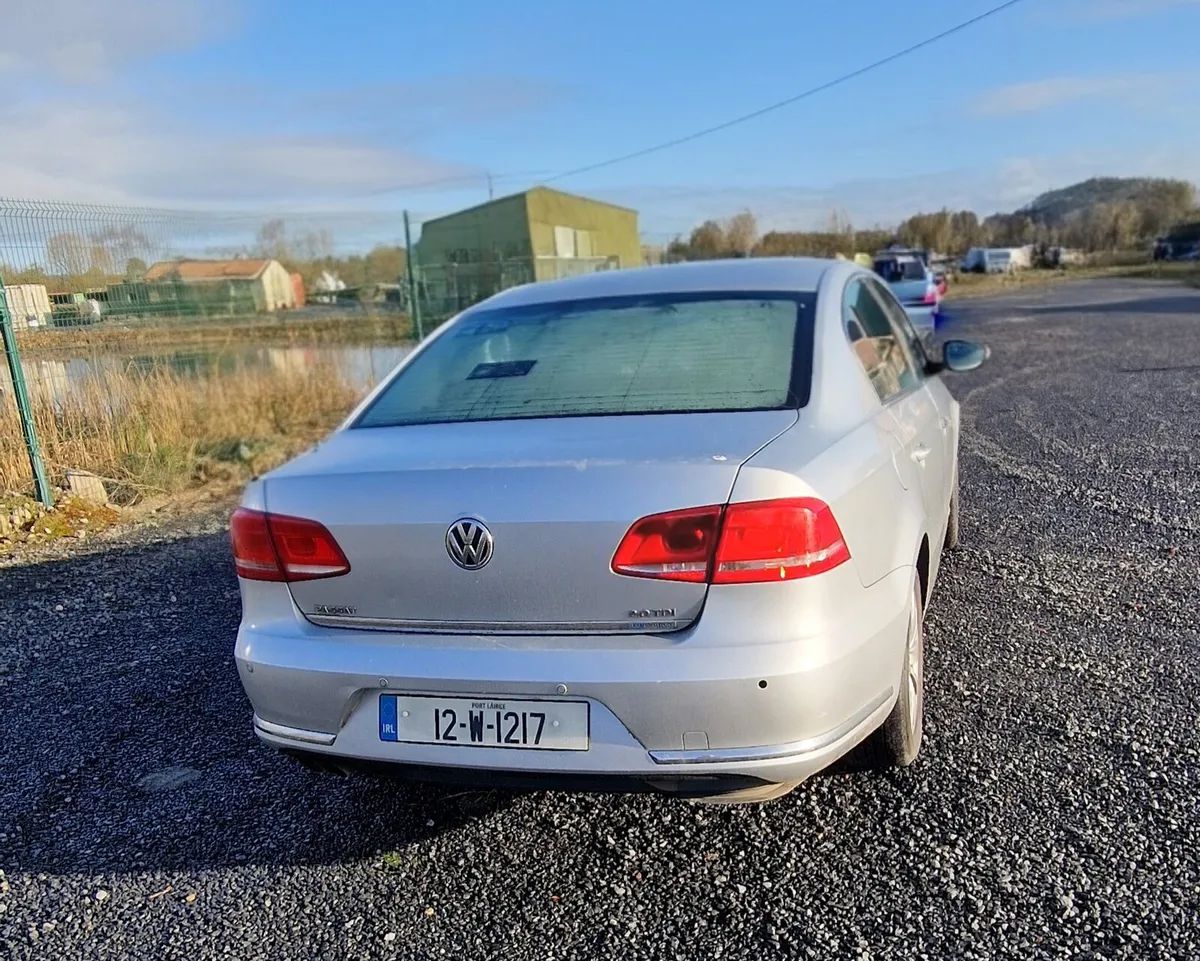 2012 volkswagen passat executive - Image 3