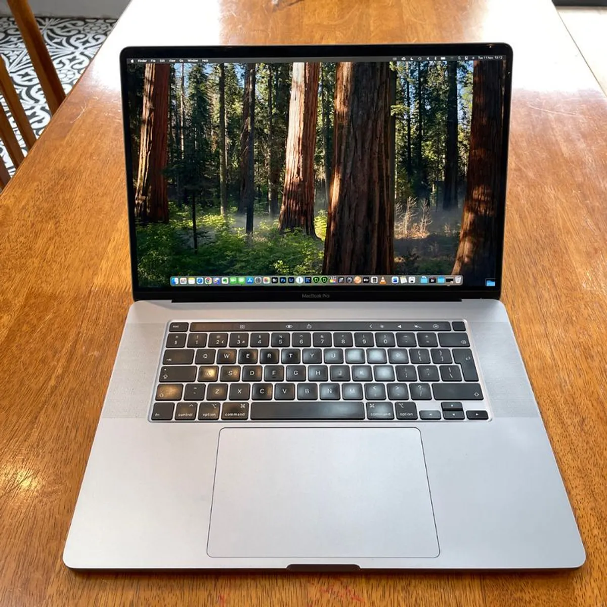 16-inch MacBook Pro - Image 1
