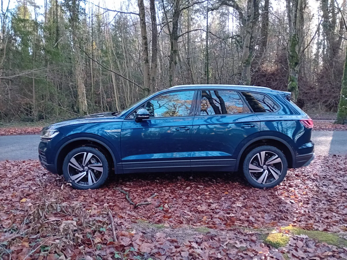 192 V.W TOUREG, 3.0 TDI V6 AUTO 4MOTION  COMMERCIA - Image 4