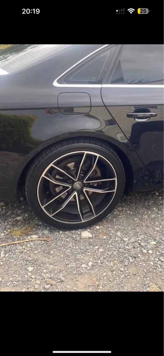 19 inche Audi alloys - Image 1