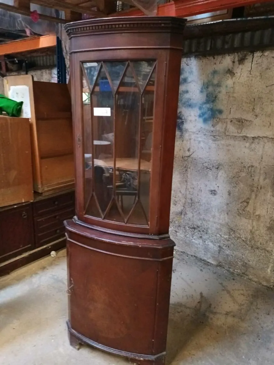 Vintage Cabinet - Image 1