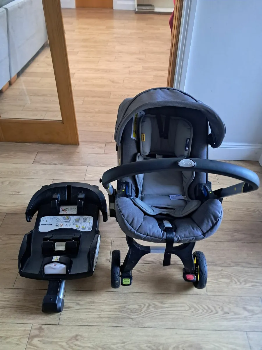 Doona carseat/ buggy - Image 3