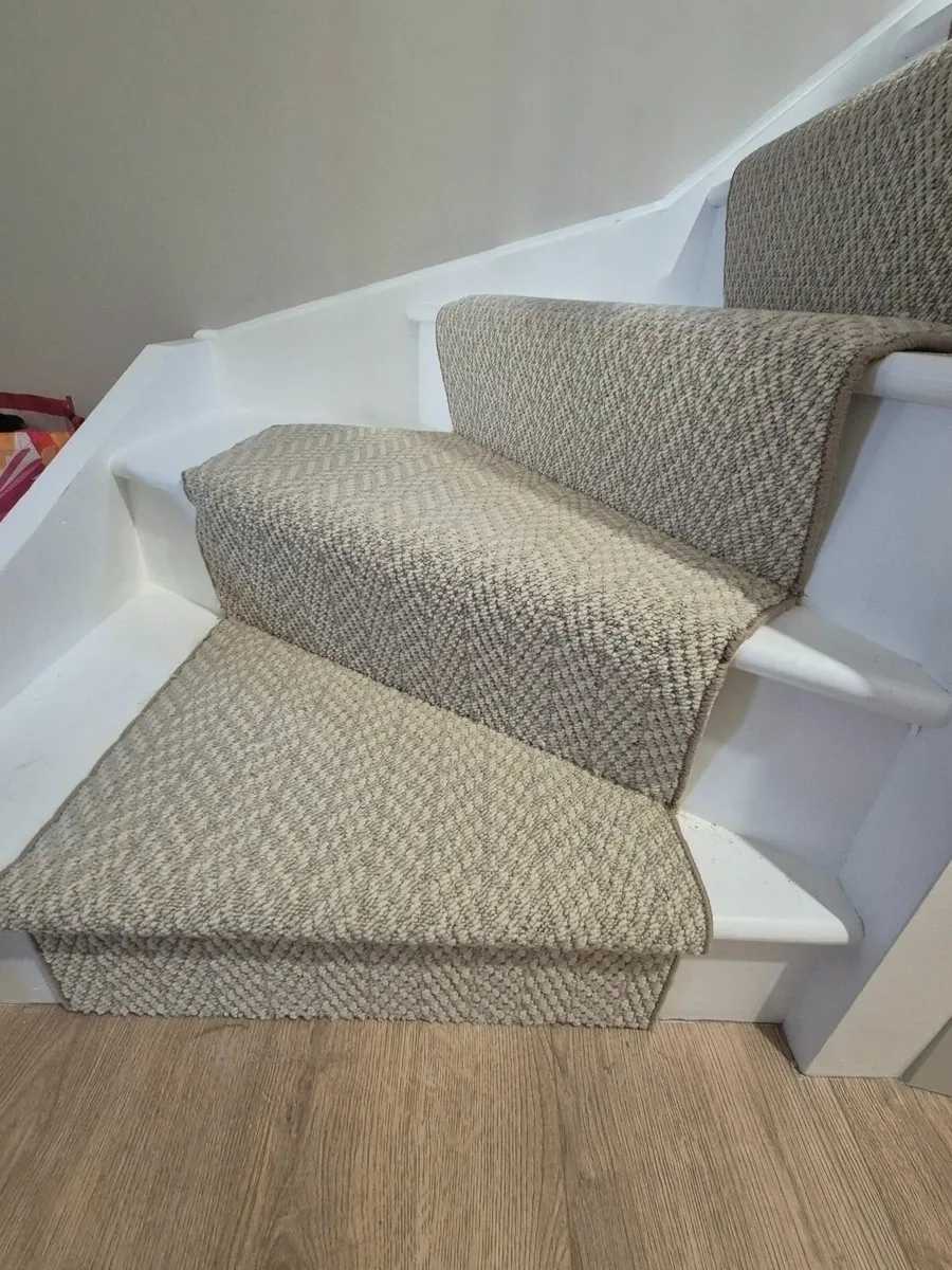 Carpet & Flooring Installer - Image 4