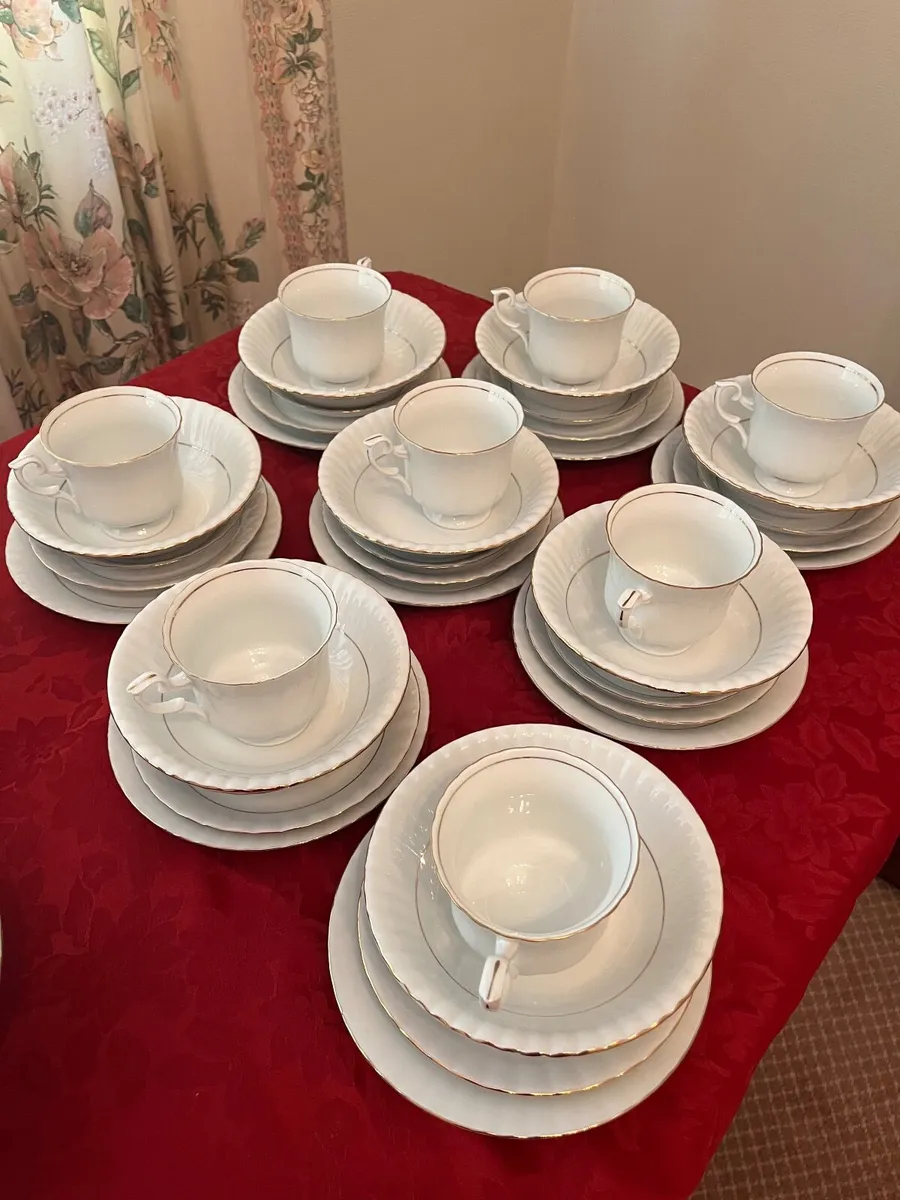 China Dinner & Tea Service - Image 2