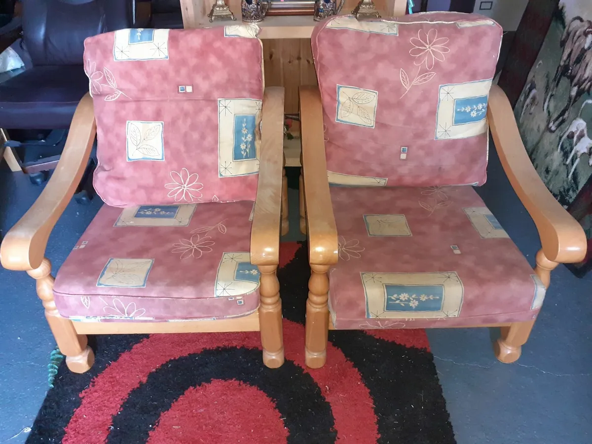 3 piece Suite of chairs - Image 1